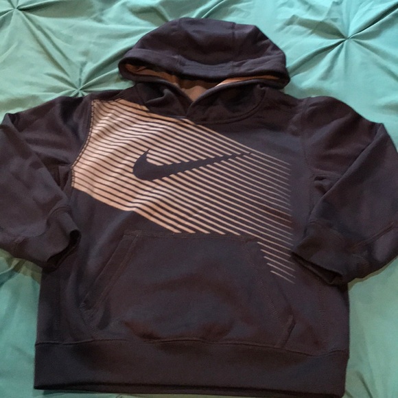 Nike Other - Nike sweatshirt